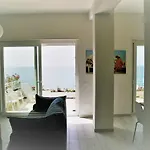 Laura - Sul Mare