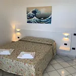 Laura - Sul Mare
