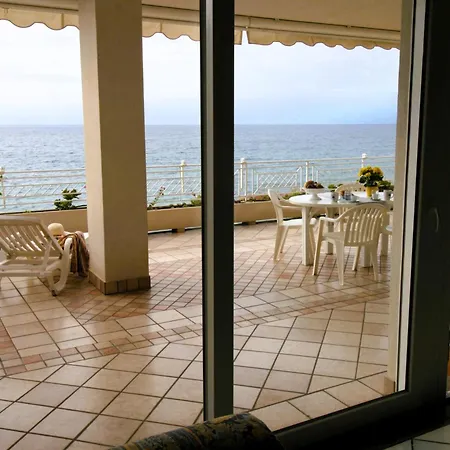 Laura - Sul Mare Lägenhet