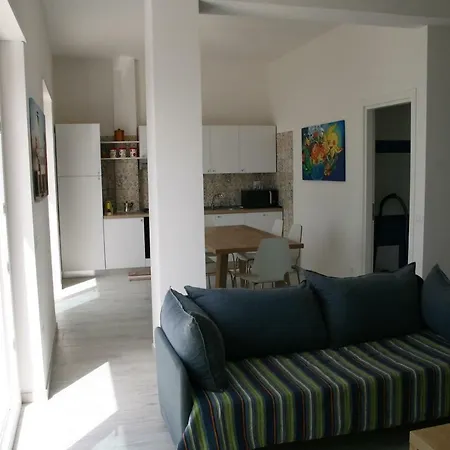 Laura - Sul Mare * Pizzo (Calabria)