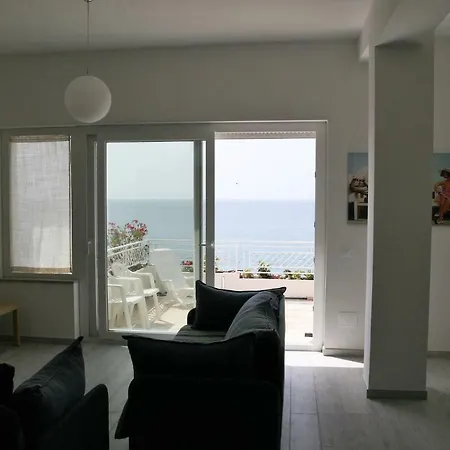 Laura - Sul Mare Apartmán Pizzo (Calabria)