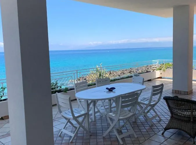 Laura - Sul Mare 公寓 皮佐