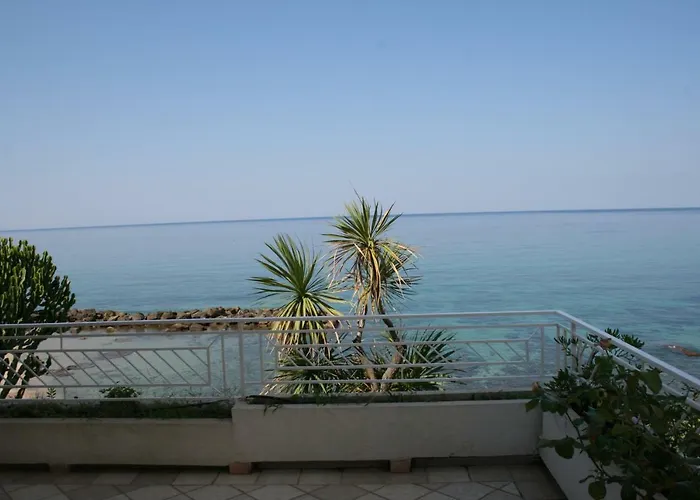 Laura - Sul Mare 皮佐